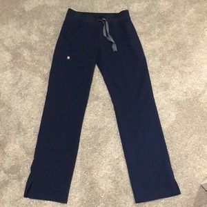 Figs Kade cargo scrub pants size XS regular.